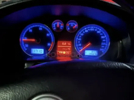 Volkswagen Passat 2003 года за 1 800 000 тг. в Астана