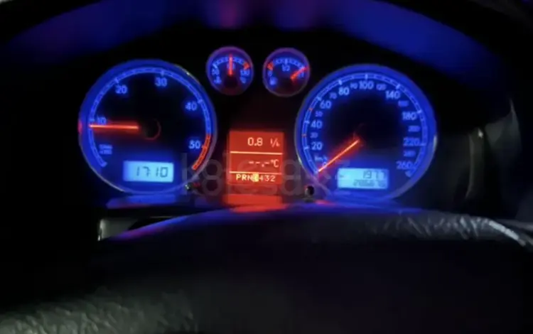 Volkswagen Passat 2003 года за 1 800 000 тг. в Астана