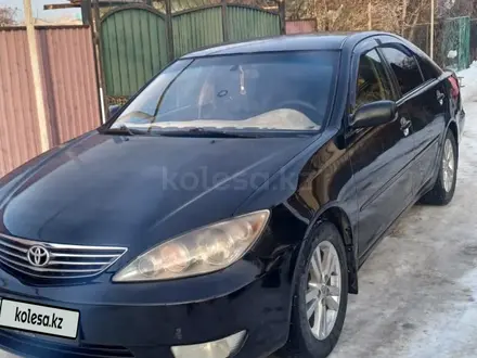 Toyota Camry 2005 года за 4 800 000 тг. в Алматы – фото 2