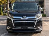 Toyota Granvia 2022 года за 25 500 000 тг. в Алматы – фото 2