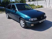 Opel Astra 1996 годаүшін1 500 000 тг. в Шымкент