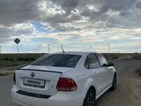 Volkswagen Polo 2011 года за 3 600 000 тг. в Атырау – фото 3