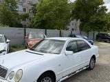 Mercedes-Benz E 200 1997 годаүшін990 000 тг. в Костанай – фото 3