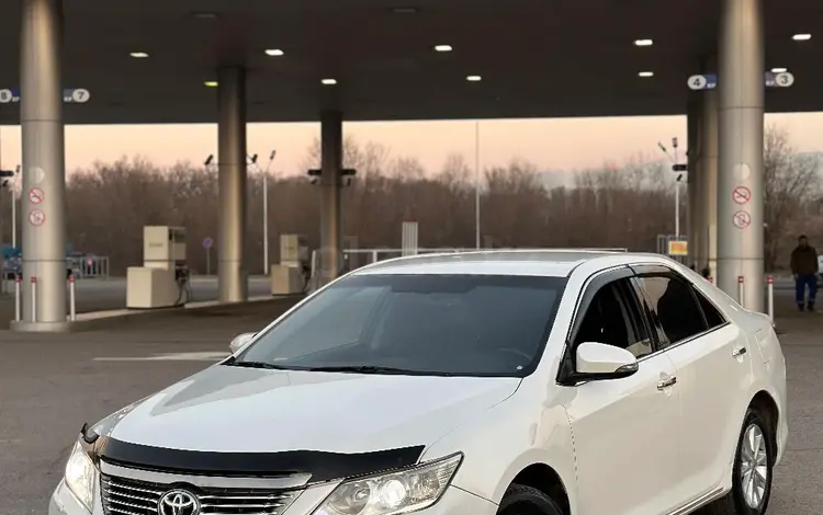 Toyota Camry 2014 годаүшін8 600 000 тг. в Алматы