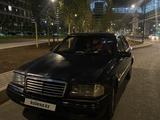 Mercedes-Benz C 200 1995 года за 830 000 тг. в Астана