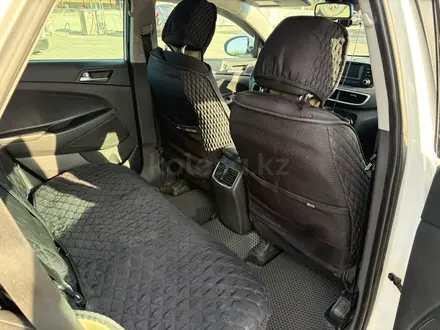 Hyundai Tucson 2018 года за 9 800 000 тг. в Актобе – фото 8