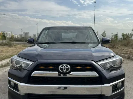 Toyota 4Runner 2017 года за 17 800 000 тг. в Алматы