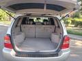Toyota Highlander 2003 года за 6 300 000 тг. в Алматы – фото 2