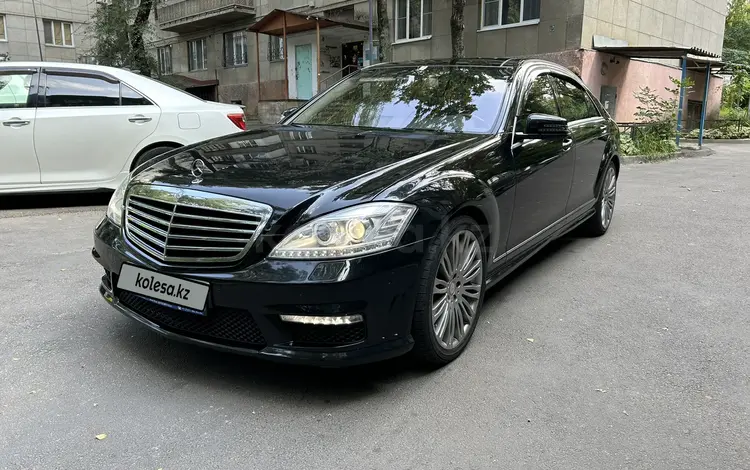 Mercedes-Benz S 500 2007 года за 11 000 000 тг. в Алматы