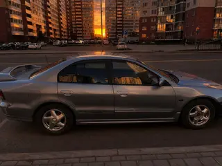 Mitsubishi Galant