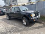 Toyota Tacoma 1998 годаүшін4 500 000 тг. в Алматы