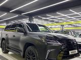 Lexus LX 570 2016 года за 41 500 000 тг. в Астана – фото 2