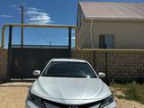 Toyota Camry 2023 года за 15 000 000 тг. в Актау – фото 2