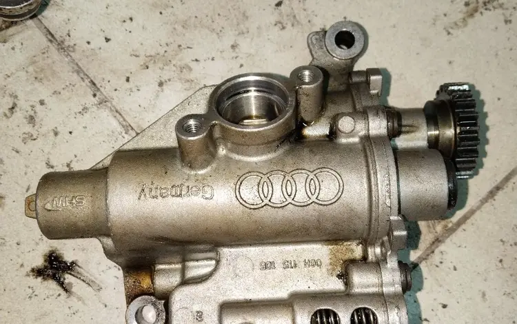 Масляный насос TSI TFSI за 45 000 тг. в Алматы