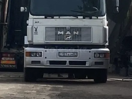 MAN  F 2000 1998 года за 7 000 000 тг. в Алматы