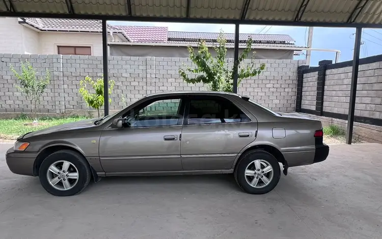 Toyota Camry 1999 годаүшін2 500 000 тг. в Шымкент