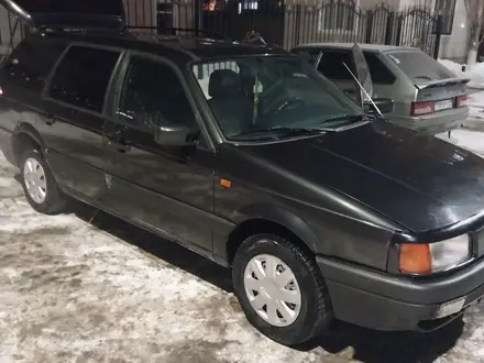 Volkswagen Passat 1993 года за 1 500 000 тг. в Астана – фото 2