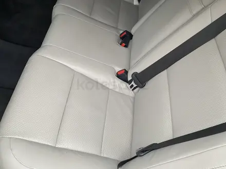 Lexus ES 300h 2014 года за 8 200 000 тг. в Атырау – фото 11