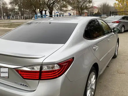 Lexus ES 300h 2014 года за 8 200 000 тг. в Атырау – фото 5
