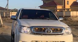 Toyota Hilux 2010 года за 5 200 000 тг. в Актау