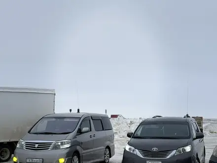 Toyota Sienna 2016 года за 9 000 000 тг. в Атырау – фото 5