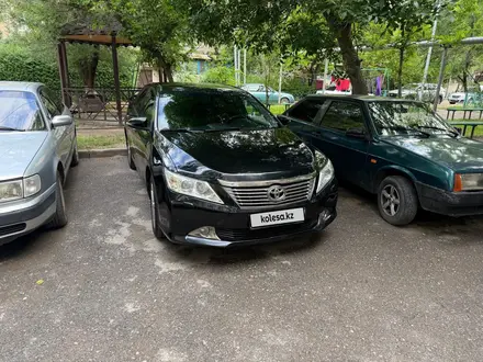 Toyota Camry 2014 года за 10 500 000 тг. в Шымкент