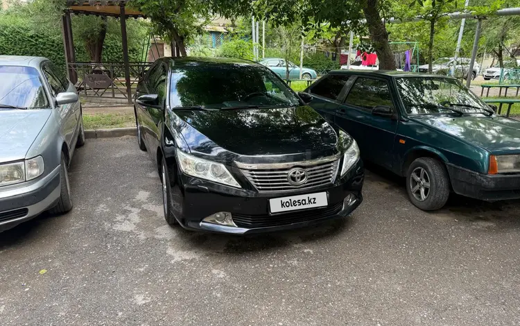 Toyota Camry 2014 года за 10 500 000 тг. в Шымкент