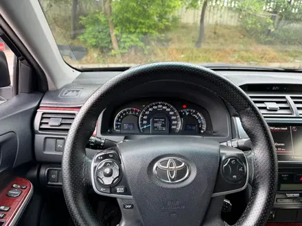 Toyota Camry 2014 года за 10 500 000 тг. в Шымкент – фото 8