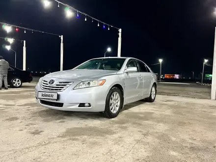 Toyota Camry 2007 года за 6 500 000 тг. в Шиели – фото 2