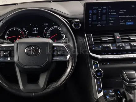 Toyota Land Cruiser Premium+ 2022 года за 50 000 000 тг. в Алматы – фото 11