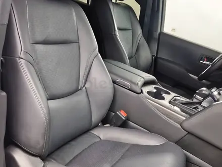Toyota Land Cruiser Premium+ 2022 года за 50 000 000 тг. в Алматы – фото 8
