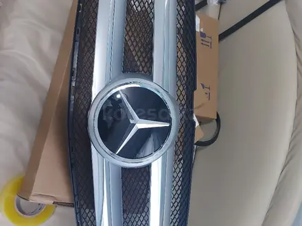 Решётка радиатора на Mercedes X166..GL class за 135 000 тг. в Астана