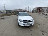 ВАЗ (Lada) Granta 2190 2014 годаүшін2 400 000 тг. в Петропавловск
