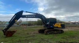 Volvo  EC 2023 года за 42 000 000 тг. в Актобе – фото 3