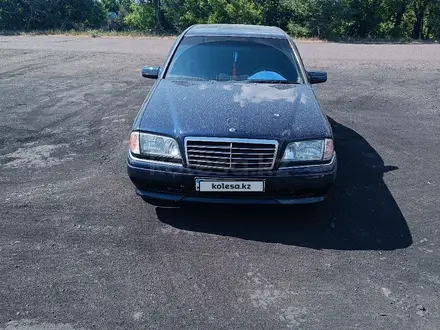 Mercedes-Benz C 220 1996 года за 1 850 000 тг. в Караганда – фото 5