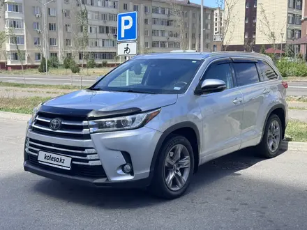 Toyota Highlander 2017 года за 16 500 000 тг. в Алматы – фото 2
