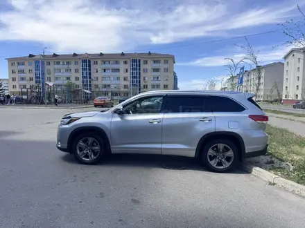 Toyota Highlander 2017 года за 16 500 000 тг. в Алматы – фото 5