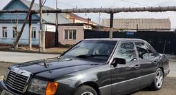 Mercedes-Benz E 220 1992 года за 2 000 000 тг. в Казалинск – фото 3