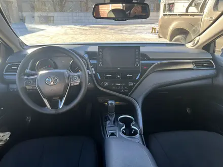 Toyota Camry 2021 года за 17 000 000 тг. в Экибастуз – фото 15
