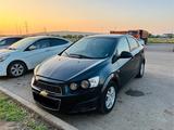 Chevrolet Aveo 2014 года за 3 800 000 тг. в Актобе – фото 2