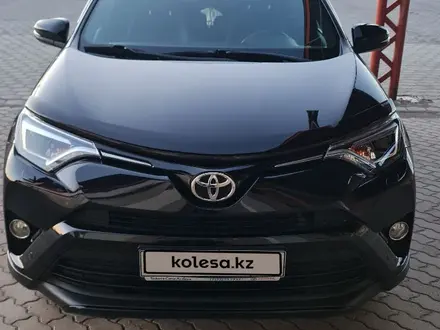 Toyota RAV4 2019 года за 14 300 000 тг. в Караганда – фото 4