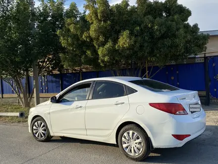 Hyundai Solaris 2014 года за 3 500 000 тг. в Атырау