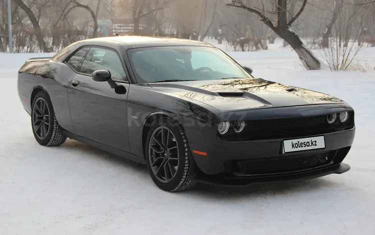 Dodge Challenger 2017 годаүшін22 000 000 тг. в Алматы