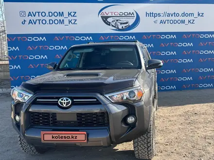 Toyota 4Runner 2021 годаүшін28 300 000 тг. в Актау – фото 3