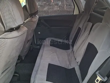 ВАЗ (Lada) Granta 2190 2017 года за 3 000 000 тг. в Семей – фото 10