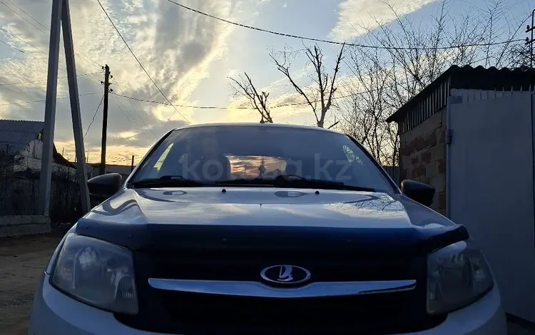ВАЗ (Lada) Granta 2190 2017 года за 3 000 000 тг. в Семей