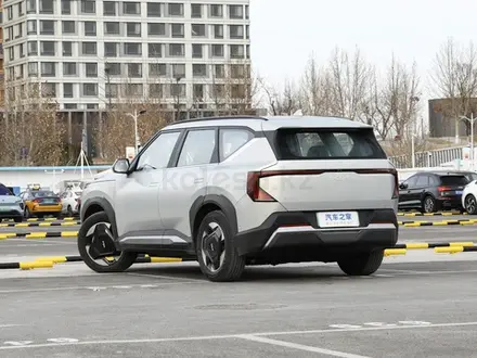 Kia EV5 2025 года за 8 653 119 тг. в Алматы – фото 15