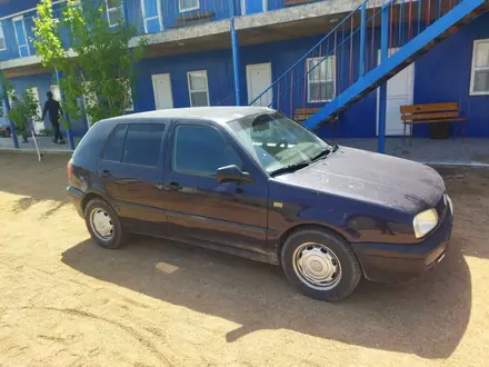 Volkswagen Golf 1993 года за 1 500 000 тг. в Балхаш – фото 2