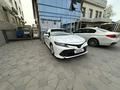 Toyota Camry 2018 года за 11 800 000 тг. в Алматы – фото 8