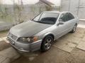 Toyota Camry 2001 годаүшін2 600 000 тг. в Тараз